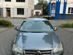 Grau Gebraucht 2005 VW Jetta Limousine | 1.999 € (Fairer Preis)