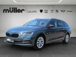 Quarzgrau metallic (metallic) Gebraucht 2020 Skoda Octavia First Edition Kombi | 24.990 € (Fairer Preis)
