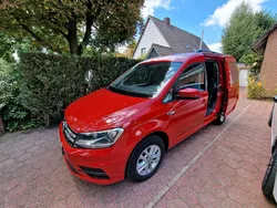 Rot Gebraucht 2018 VW Caddy Van / Kleinbus | 11.999 € (Guter Preis)
