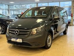 Grau Gebraucht 2023 Mercedes Vito Van | 30.500 € (Guter Preis)