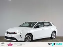 Arktis weiß (uni) Gebraucht 2024 Opel Astra Edition Limousine | 19.885 € (Superpreis)