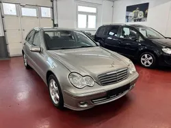 Silber Gebraucht 2006 Mercedes C180 Limousine | 3.900 € (Guter Preis)