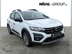 Weiß Gebraucht 2021 Dacia Sandero Essentiel Kleinwagen | 14.009 € (Fairer Preis)