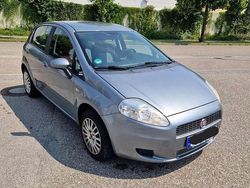 Grau Gebraucht 2009 Fiat Grande Punto Dynamic Kleinwagen | 3.200 € (Fairer Preis)