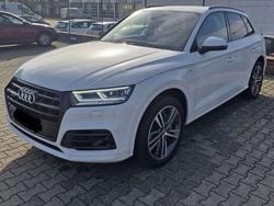 Weiß Gebraucht 2019 Audi Q5 S-Line SUV | 34.900 € (Etwas zu teuer)