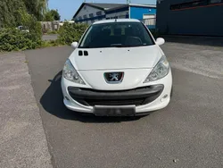 Weiß Gebraucht 2009 Peugeot 206+ Kleinwagen | 1.450 € (Guter Preis)