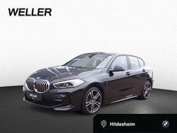 Black sapphire (schwarz) Gebraucht 2023 BMW 118 M Sport Kleinwagen | 25.750 € (Superpreis)