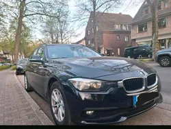 Schwarz Gebraucht 2016 BMW 320 Kombi | 11.200 € (Guter Preis)