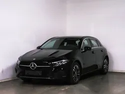 Schwarz Gebraucht 2024 Mercedes A200 Progressive Kleinwagen | 29.440 € (Fairer Preis)