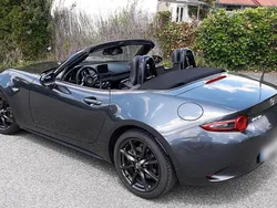 Grau Gebraucht 2017 Mazda MX5 Cabrio | 19.599 € (Guter Preis)