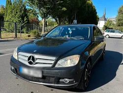 Schwarz Gebraucht 2009 Mercedes C180 Limousine | 5.900 €