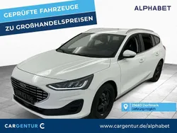 Frozen white Gebraucht 2023 Ford Focus Titanium Kombi | 19.090 € (Guter Preis)