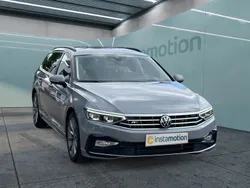 Grau Gebraucht 2022 VW Passat Business Kombi | 30.250 € (Teuer)