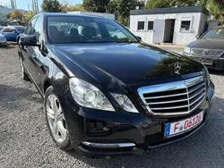Obsidianschwarz (197u) Gebraucht 2011 Mercedes E200 Avantgarde Limousine | 8.999 € (Fairer Preis)