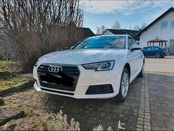 Weiß Gebraucht 2016 Audi A4 Kombi | 15.999 € (Fairer Preis)