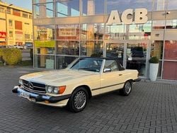 Beige Gebraucht 1987 Mercedes 560 Cabrio | 24.900 €