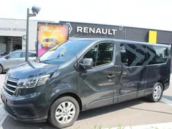 Grau comete Gebraucht 2024 Renault Trafic Life Van | 39.990 €