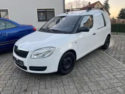 Weiß Gebraucht 2014 Skoda Roomster Van / Kleinbus | 4.999 € (Fairer Preis)