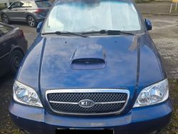 Blau Gebraucht 2004 Kia Carnival LX Van / Kleinbus | 2.700 € (Etwas zu teuer)