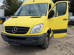 Gelb Gebraucht 2009 Mercedes Sprinter Van | 6.750 €