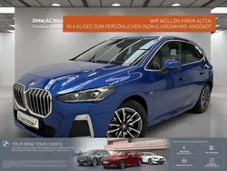Blau Gebraucht 2024 BMW 218 Active Tourer Luxury Line Van / Kleinbus | 32.440 € (Fairer Preis)