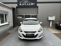 Weiß Gebraucht 2014 Hyundai i40 Kombi | 10.500 € (Fairer Preis)