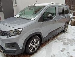 Grau Gebraucht 2020 Peugeot Rifter Allure Van / Kleinbus | 16.400 € (Guter Preis)