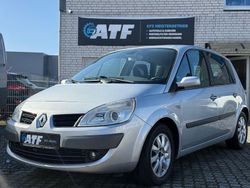 Grau Gebraucht 2007 Renault Scénic II Exception Van / Kleinbus | 1.990 € (Fairer Preis)