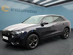 Blau Gebraucht 2024 Audi Q8 SUV | 71.399 € (Teuer)