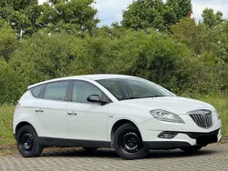 Weiß Gebraucht 2009 Lancia Delta Kombi | 3.800 € (Fairer Preis)