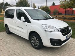 Weiß Gebraucht 2018 Peugeot Partner Van | 11.888 € (Teuer)
