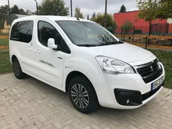 Weiß Gebraucht 2018 Peugeot Partner Van / Kleinbus | 9.999 € (Etwas zu teuer)