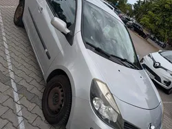 Silber Gebraucht 2006 Renault Clio II Dynamique Limousine | 950 € (Superpreis)
