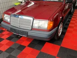 Braun Gebraucht 1987 Mercedes E230 Limousine | 4.999 €