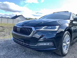 Schwarzmagic perleffekt Gebraucht 2023 Skoda Octavia Style Kombi | 27.500 € (Fairer Preis)