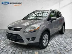 Micastonesilber metallic Gebraucht 2010 Ford Kuga Titanium SUV | 5.280 € (Guter Preis)