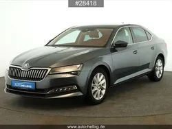 Grau Gebraucht 2020 Skoda Superb Style Limousine | 19.990 € (Superpreis)