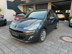 Grau Gebraucht 2015 Citroën C3 Kleinwagen | 3.600 €
