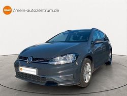 Grau Gebraucht 2018 VW Golf VII Kombi | 8.899 € (Fairer Preis)