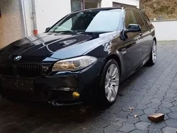 Schwarz Gebraucht 2012 BMW 530 M Sport Kombi | 9.999 € (Fairer Preis)