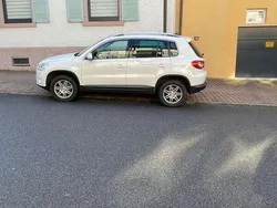 Weiß Gebraucht 2010 VW Tiguan Sportline SUV | 7.800 € (Guter Preis)