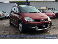 Rot Gebraucht 2008 Renault Scénic II Van / Kleinbus | 1.780 € (Guter Preis)