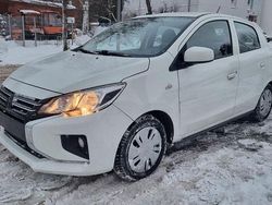 Weiß Gebraucht 2020 Mitsubishi Space Star Basis Limousine | 4.990 € (Fairer Preis)