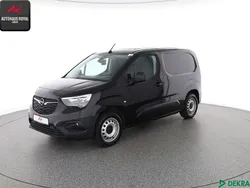 Schwarz Gebraucht 2021 Opel Combo Van / Kleinbus | 11.780 € (Superpreis)