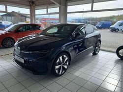 Nachtblau + schwarz Gebraucht 2022 Renault Mégane Techno Limousine | 35.900 €