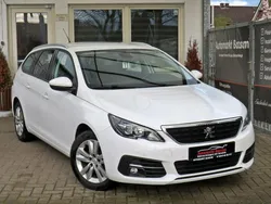 Weiß Gebraucht 2020 Peugeot 308 Active Kombi | 12.999 € (Fairer Preis)