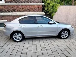 Gebraucht 2006 Mazda 3 Active Limousine | 2.000 € (Teuer)