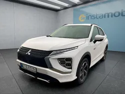 Weiß Gebraucht 2022 Mitsubishi Eclipse Cross SUV | 30.649 € (Teuer)