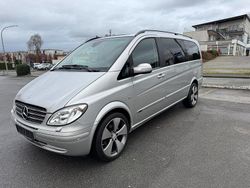 Silber Gebraucht 2006 Mercedes Viano Van / Kleinbus | 11.900 € (Teuer)