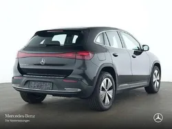Kosmosschwarz Gebraucht 2024 Mercedes EQA250 Advanced SUV | 35.490 € (Fairer Preis)